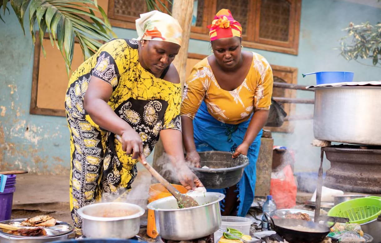 Healthy diet too expensive for one in three people globally, UN report finds