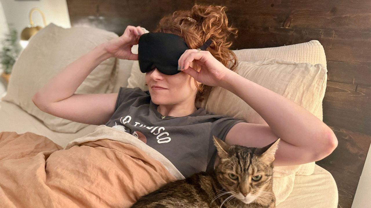 How I taught myself to wake up without an alarm