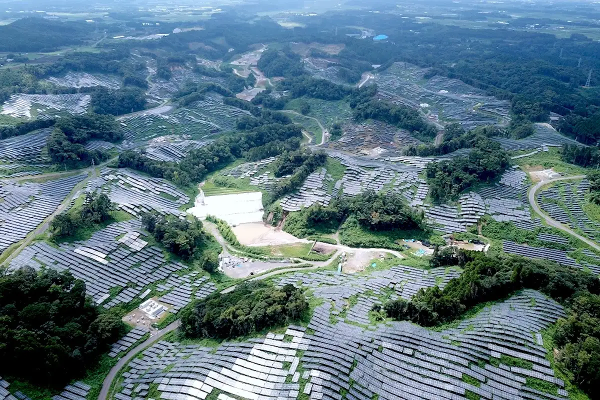 Short on Land, Japan Is Building Solar Farms on Old Golf Courses
